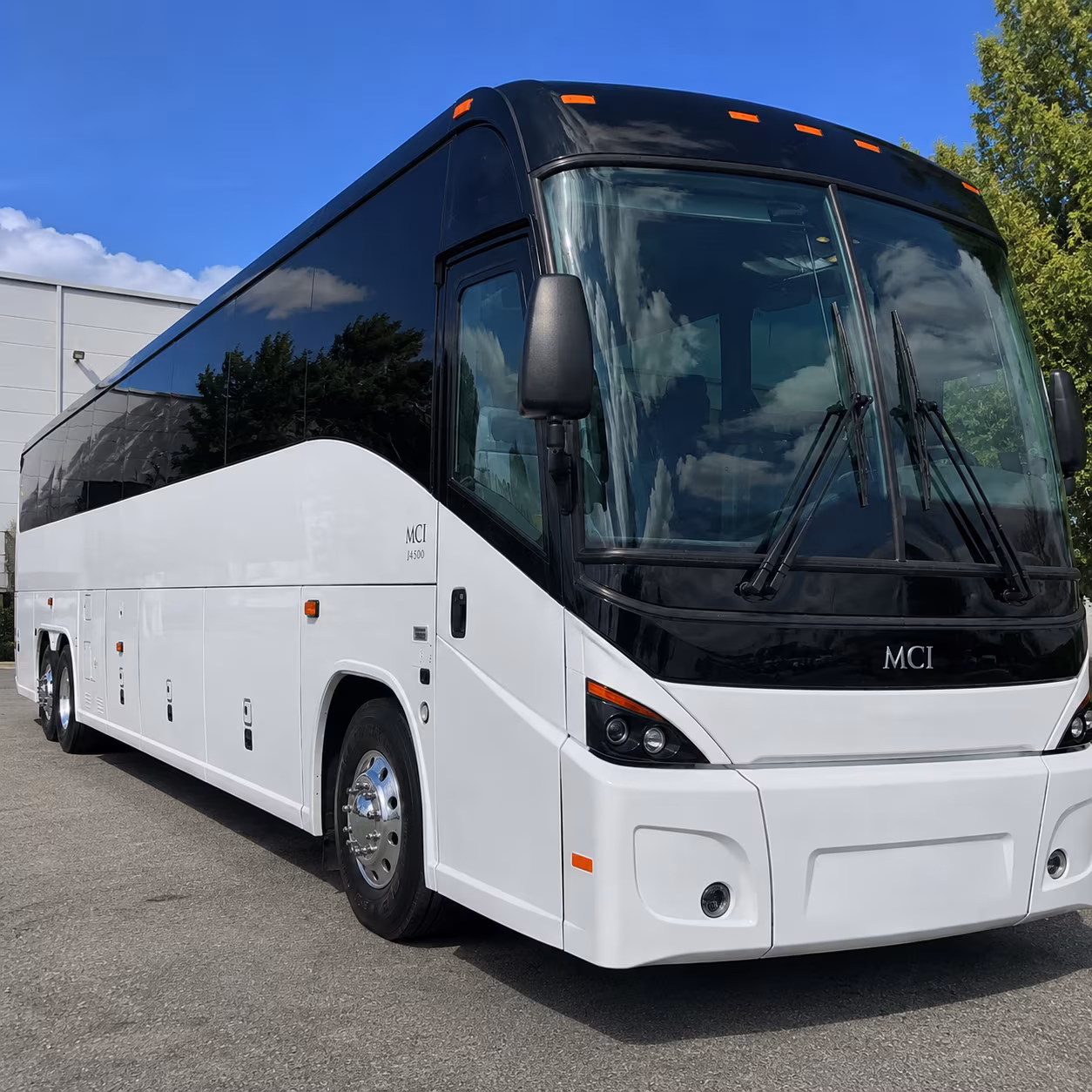 charter bus shuttle service for warehouse and plant groups near perris