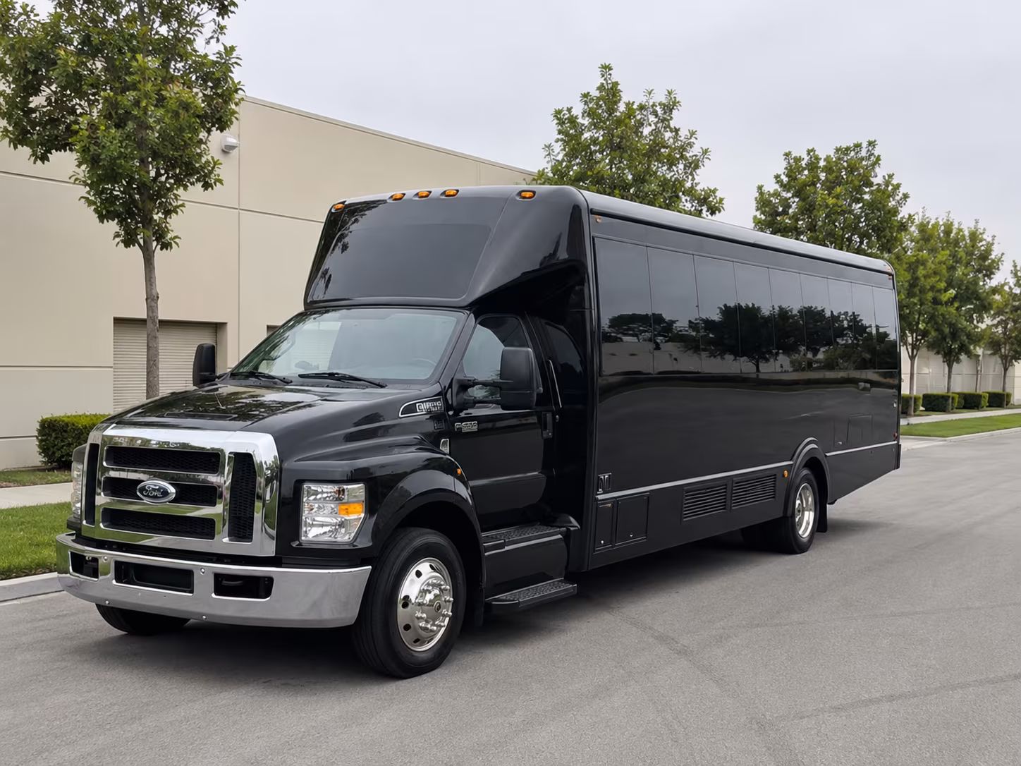 party buses for hemet high and tahquitz high prom nights
