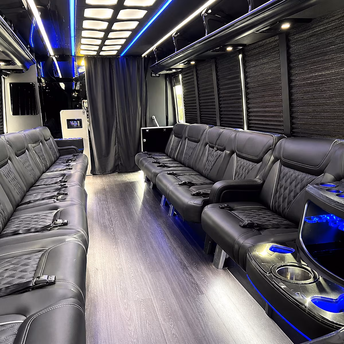 party buses to temecula wine country for bachelorette groups from hemet